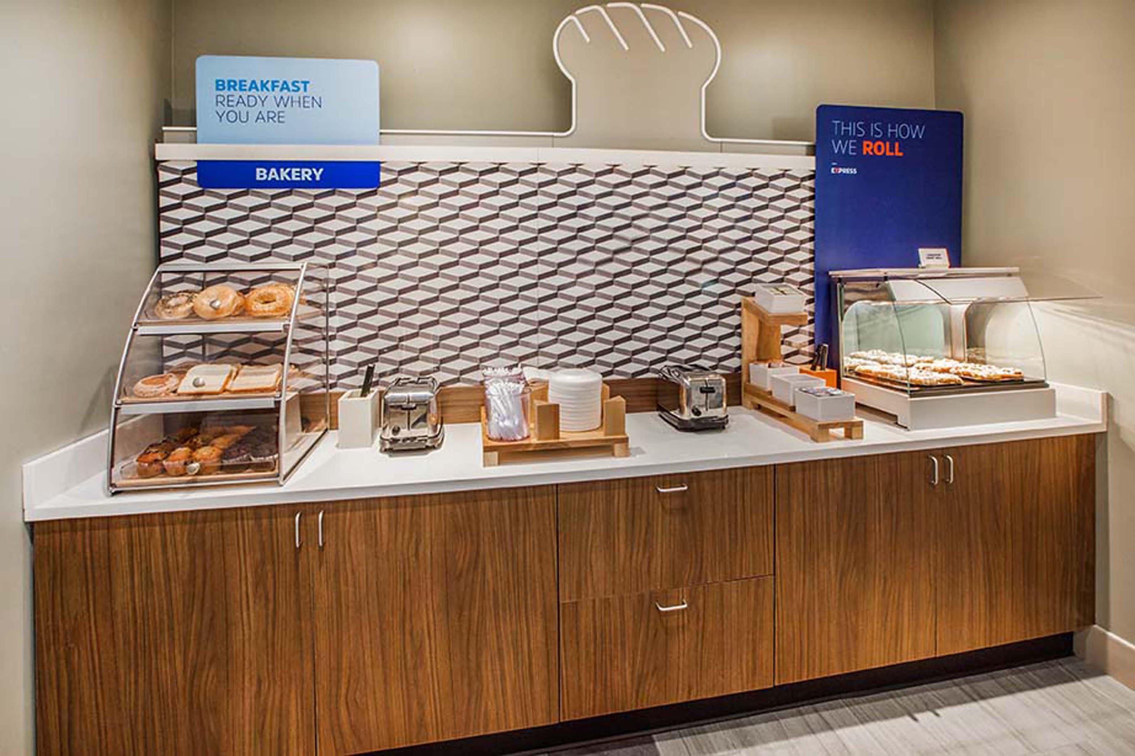 Holiday Inn Express - Allentown North By Ihg Zewnętrze zdjęcie