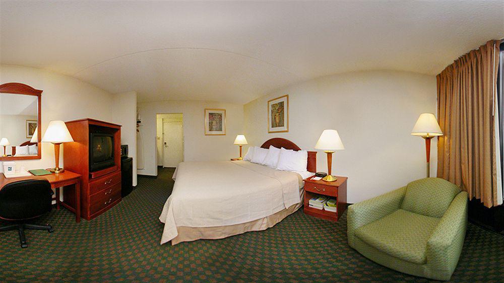 Holiday Inn Express - Allentown North By Ihg Zewnętrze zdjęcie